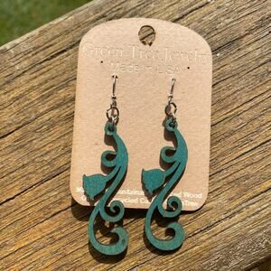 Green Tree Jewelry NWT Lilly of the valley Vine dangle earrings Made in USA new